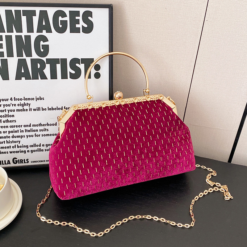 Dinner cheongsam bag fashion chain handbag Shoulder -shoulder glyphous women's bag supports mixed batches